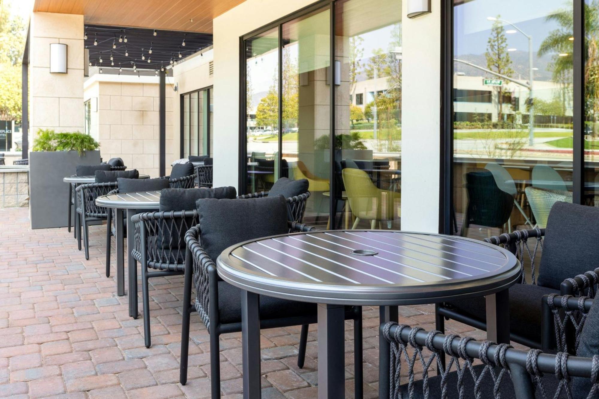 Towneplace Suites By Marriott Monrovia Ngoại thất bức ảnh