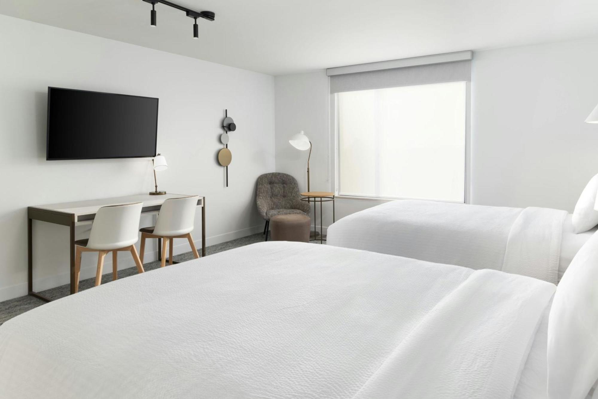 Towneplace Suites By Marriott Monrovia Ngoại thất bức ảnh